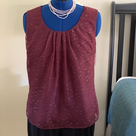 NWT Merona Wine Dotted Sparkly Glitter Shell Top - Picture 1 of 5